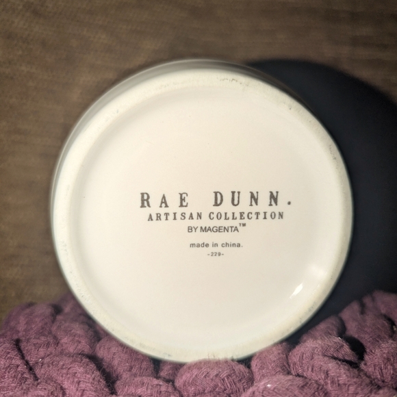 Small "Fall" Rae Dunn Planter - Picture 2 of 2